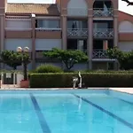 Apartament Appt T2 Climatise, Climatisation Neuve Cette Annee!, Piscine, La A 130m! Parking Prive Clos, Lave-linge, Lave-vaisselle, Draps, Linge Et Menage Inclus! *